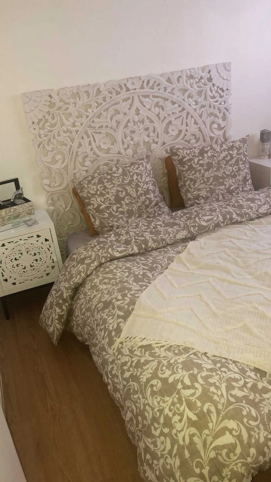 Tête De Lit En Bois Sculpté 140