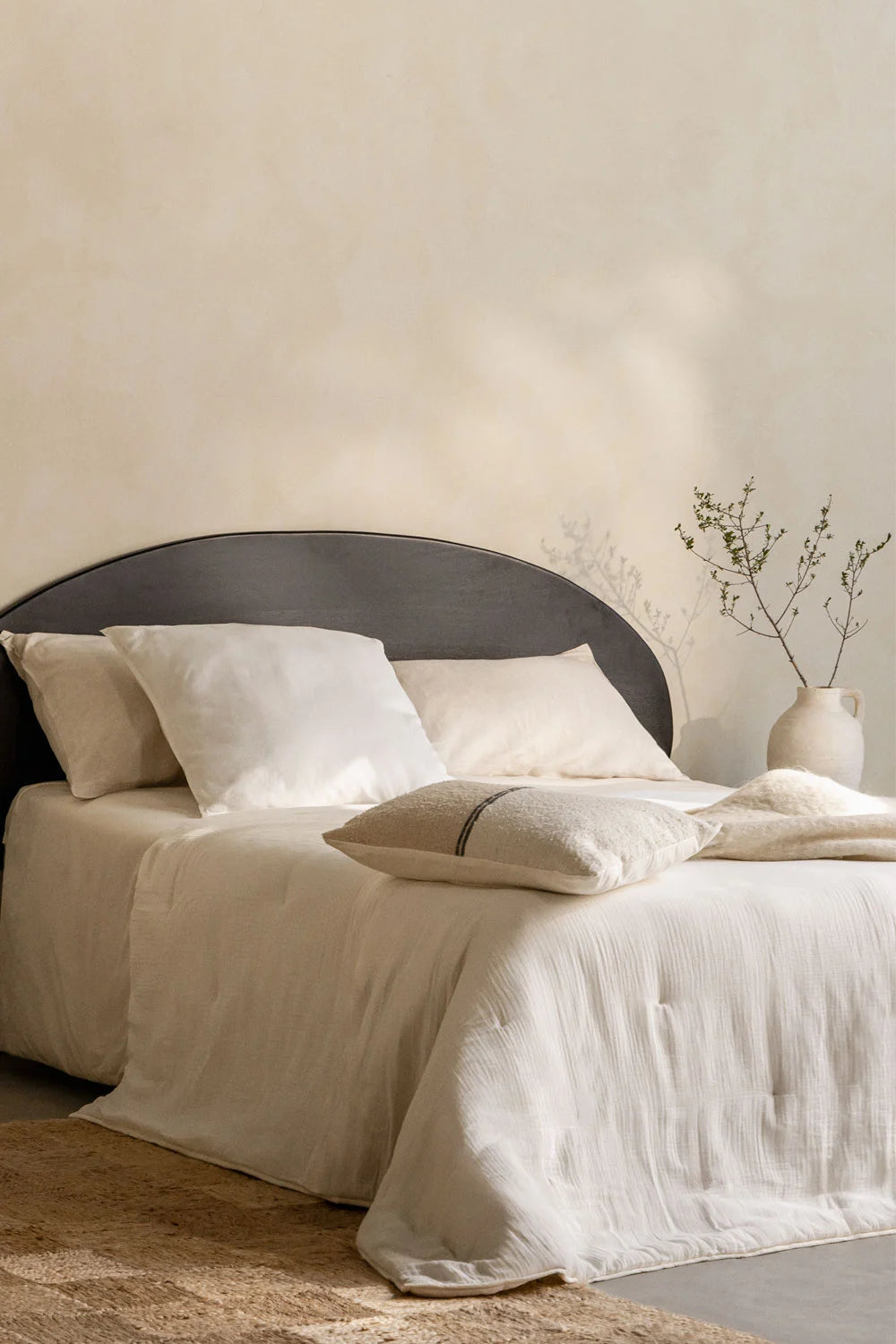 Tête de lit 180 cm en bois noir de manguier